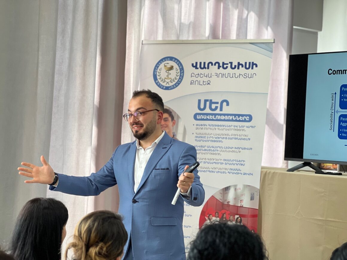 «Հաղորդակցության մաստեր կլաս». հատուկ հյուր՝ Հակոբ Մակդիս