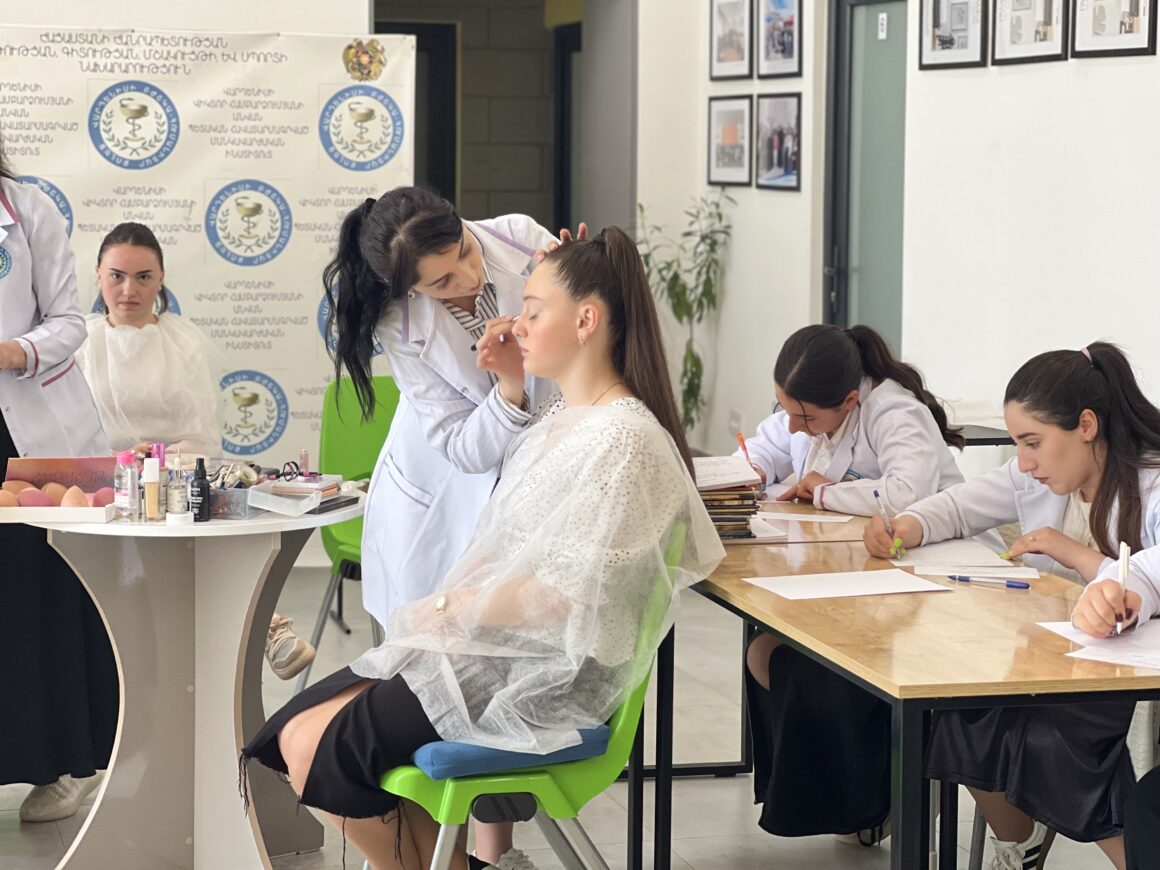 Քննություն առանց գործնականում կիրառության 🤔 մ մ մ ՜