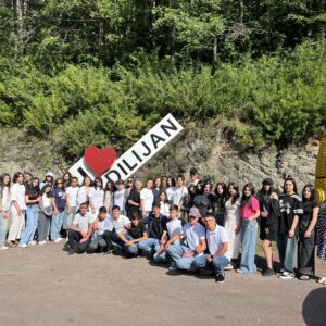 🚌🗺️ Մեր ուսանողների և Ուսուցիչների շուրջ 50 հոգանոց խումբը այս անգամ ճանապարհ ընկավ դեպի Լոռու մարզ