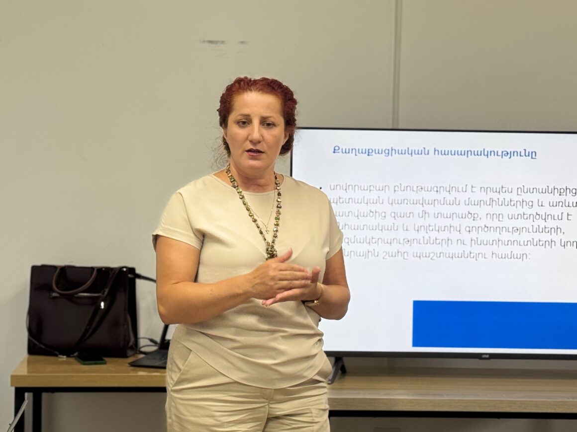 😎 Մեր ուսանողներին ամառային արձակուրդներին էլ հանգիատ չենք տալիս