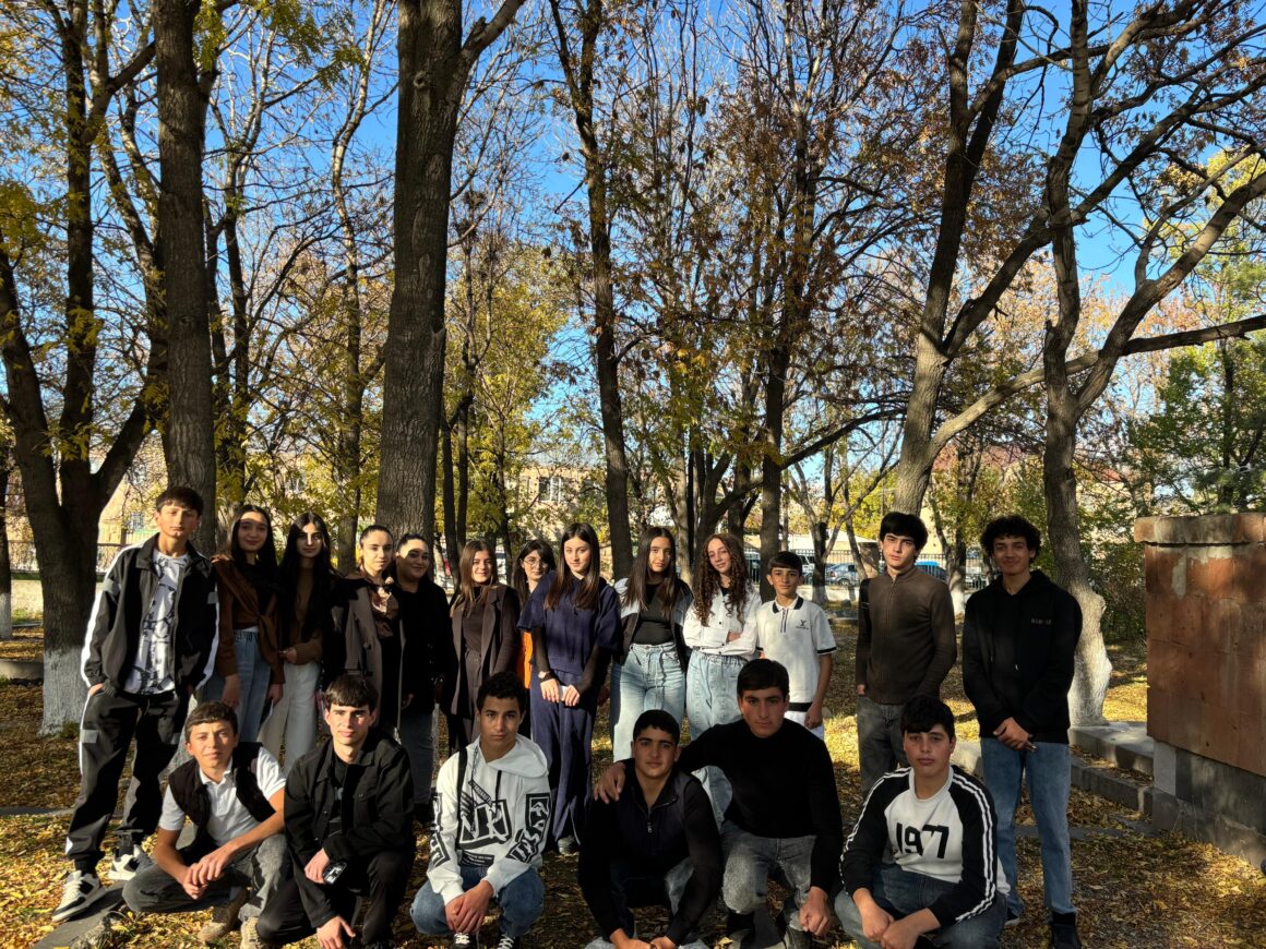 image-22-10-25-12-38-4 🌳🍂 Այս անգամ մեր ուսանողները սովորեցին աշխարհագրությունը ոչ թե դասասենյակում, այլ՝ իրական միջավայրում