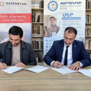 Փոխըմբռնման հուշագրի ստորագրումը Մարսելի «Աբովյան» վարժարանի և ՎԲՀՔ միջև