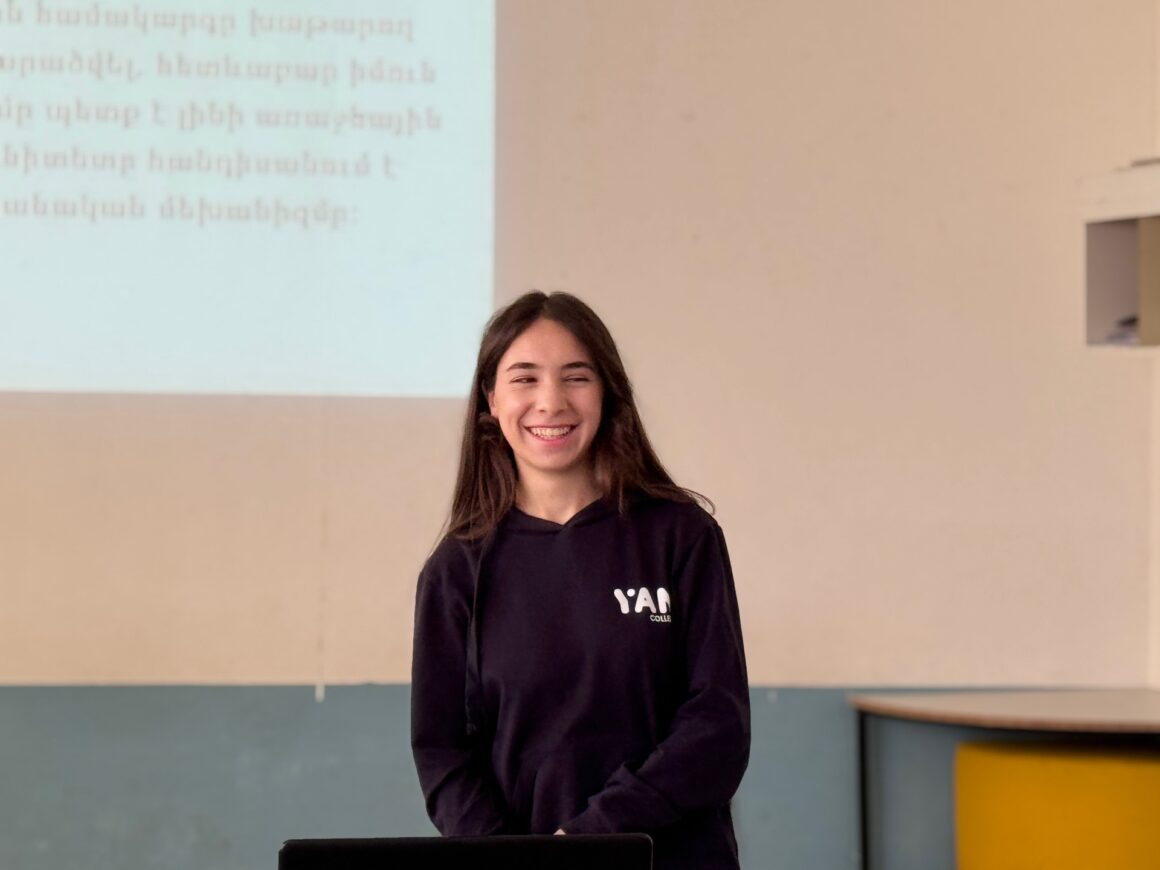 Քոլեջի ուսանողուհի Նոնան իր հետազոտական աշխատանքի արդյունքներով կիսվեց Վարդենիսի թիվ 3-րդ դպրոցի աշակերտների հետ