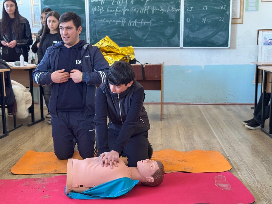 ՎԲՀՔ-ի ուսանողները այս անգամ Մեծ Մասրիկի միջնակարգ դպրոցում էին